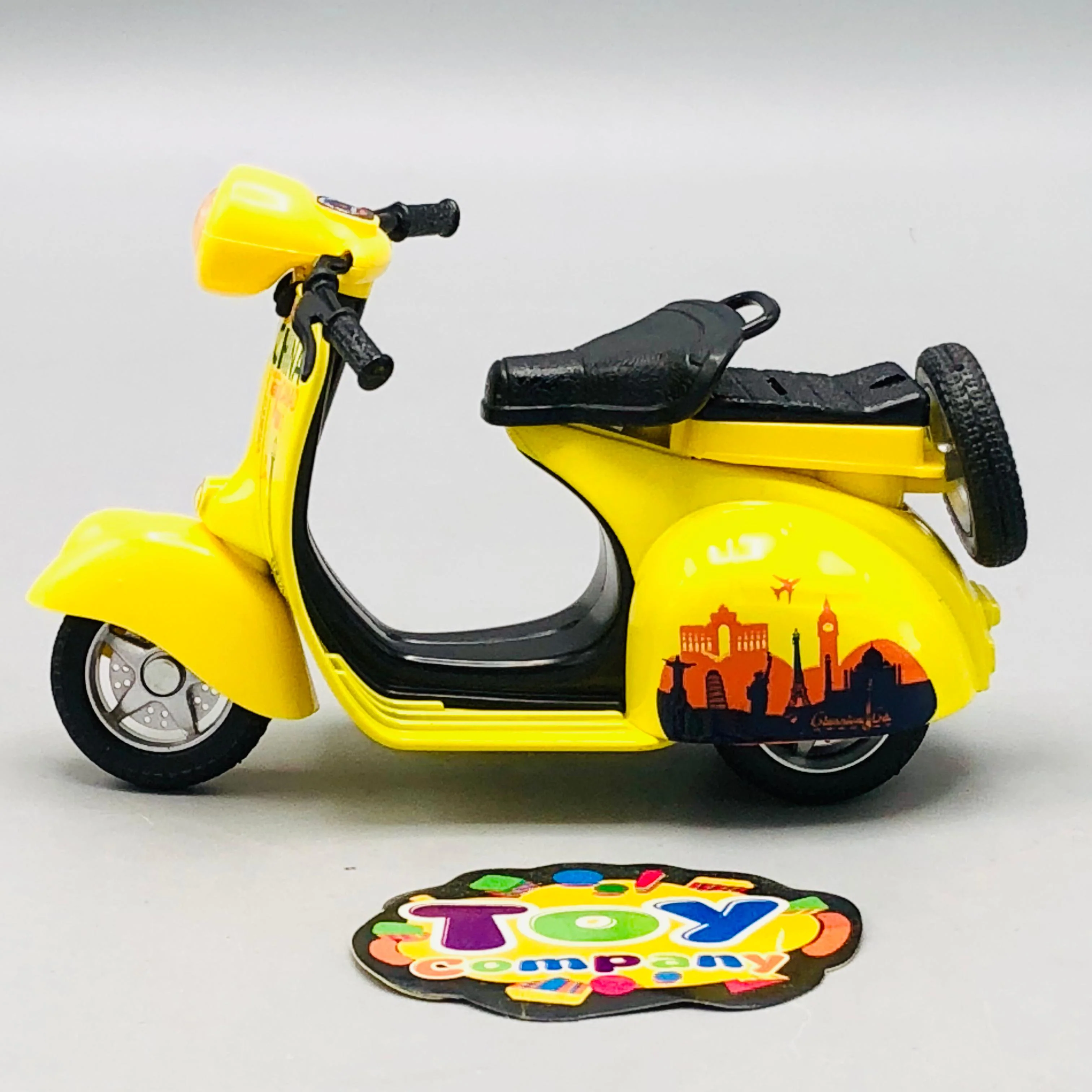 1:14 Diecast Pullback Vespa Model - 1Pc - Image 4