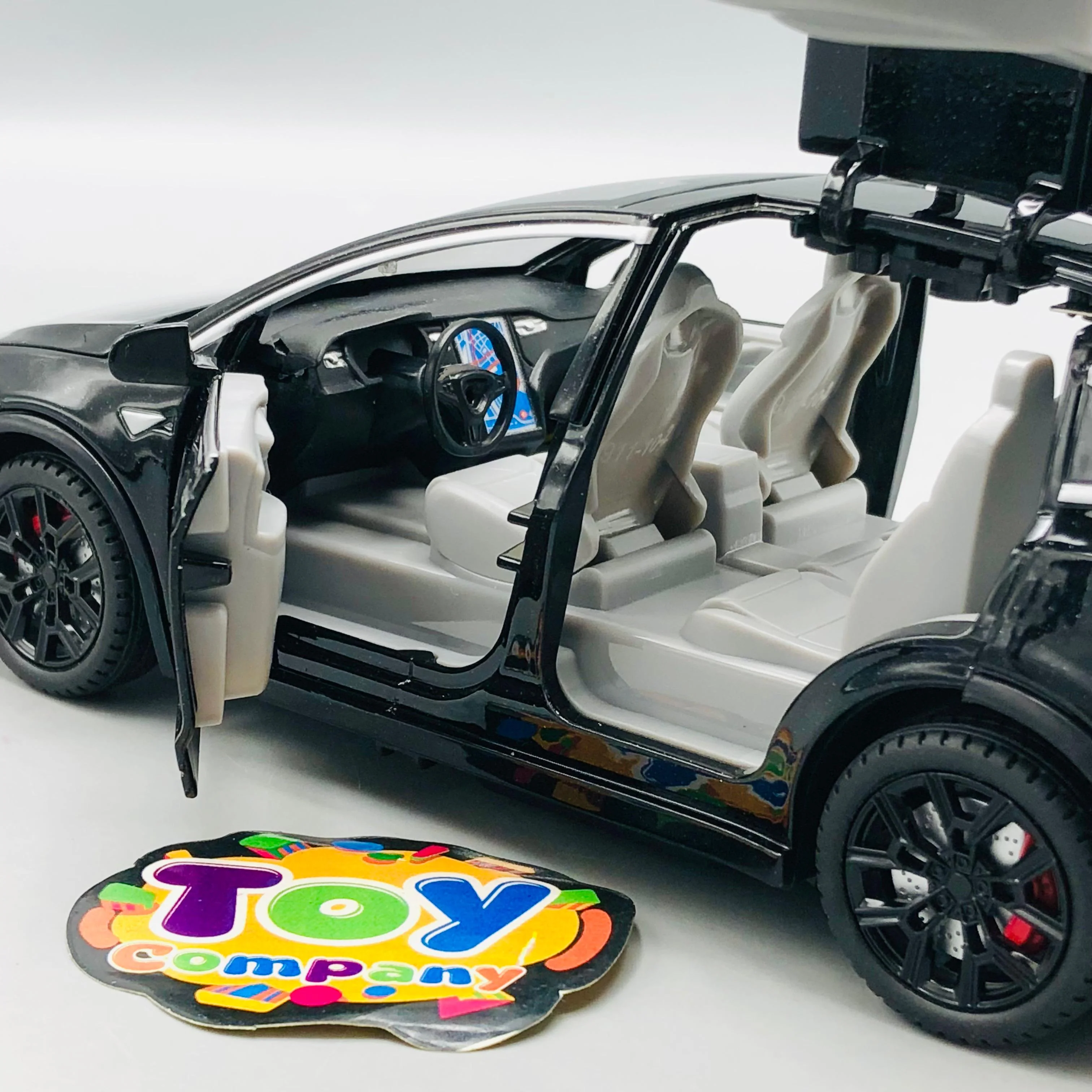 1:22 RC Diecast Tesla X Model Car With Smoke - Image 7