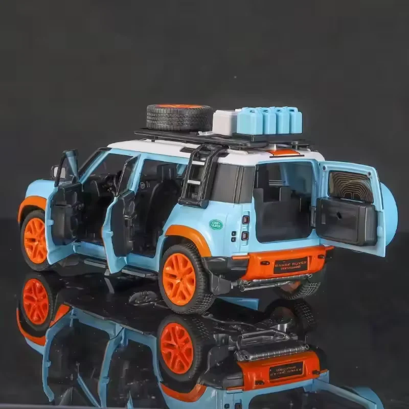 1:24 Diecast Land Rover Defender Modified Model - Image 11