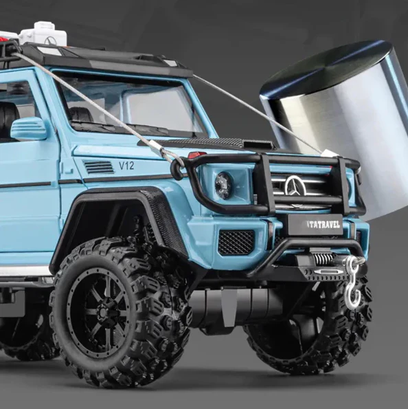 1:24 Diecast Mercedes Brabos Travel G550-4x4 - Image 7
