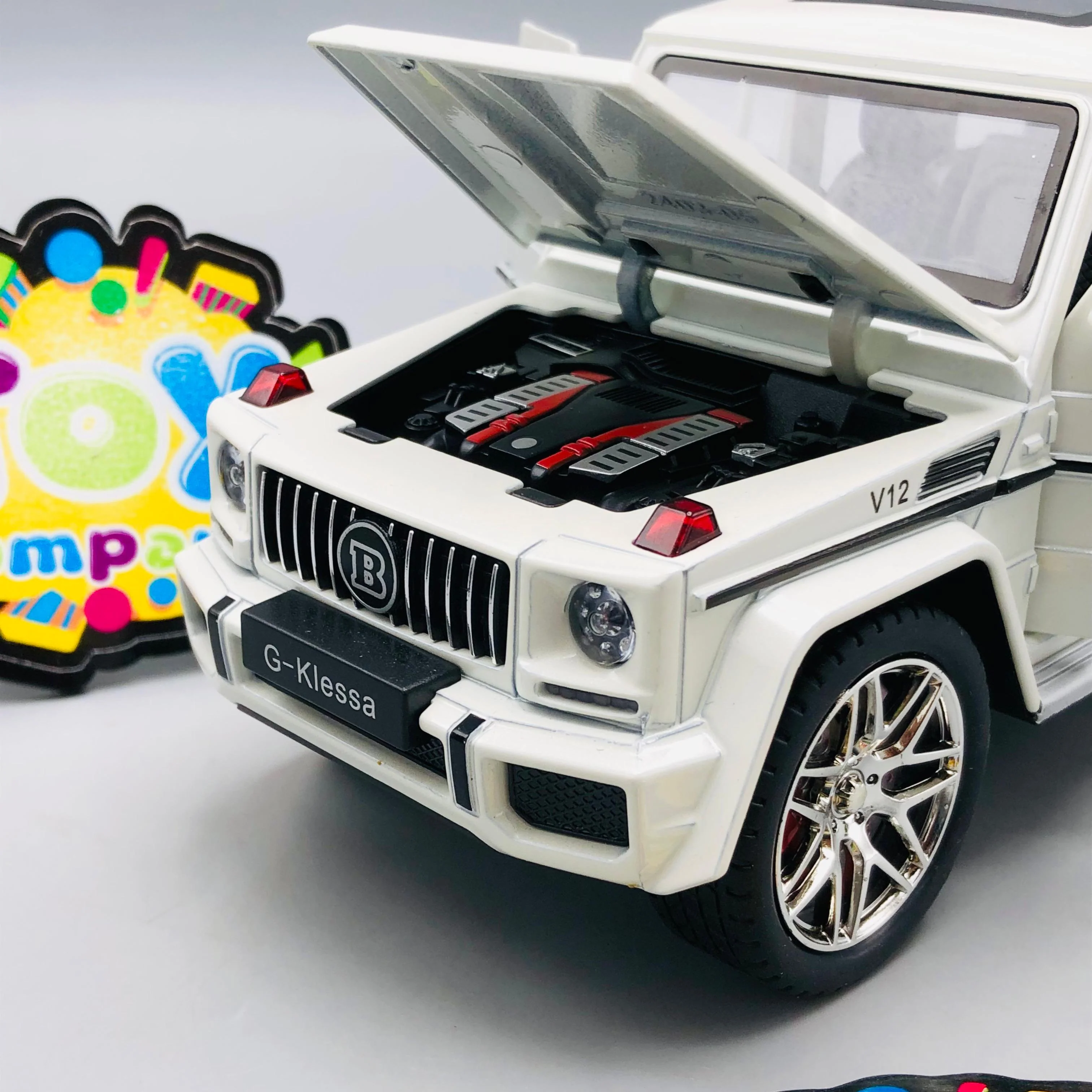 1:24 RC Diecast Brabus G63 Model - Image 6
