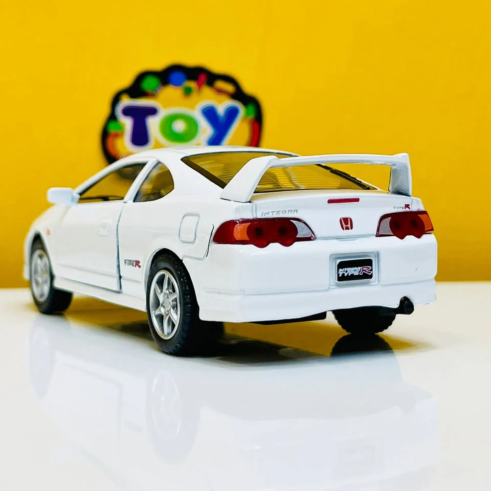 1:34 Kinsmart Honda Integra Type R - Image 7