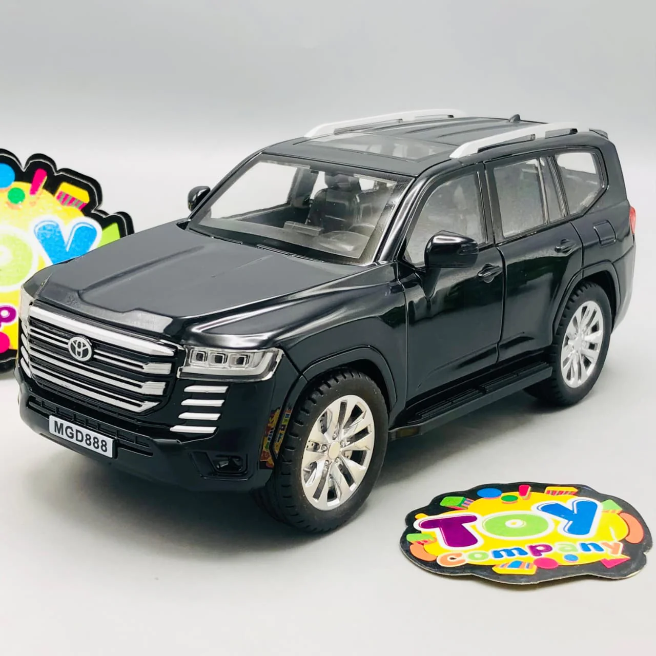 1Pc ABS Toyota Land Cruiser Model With Light & Sound