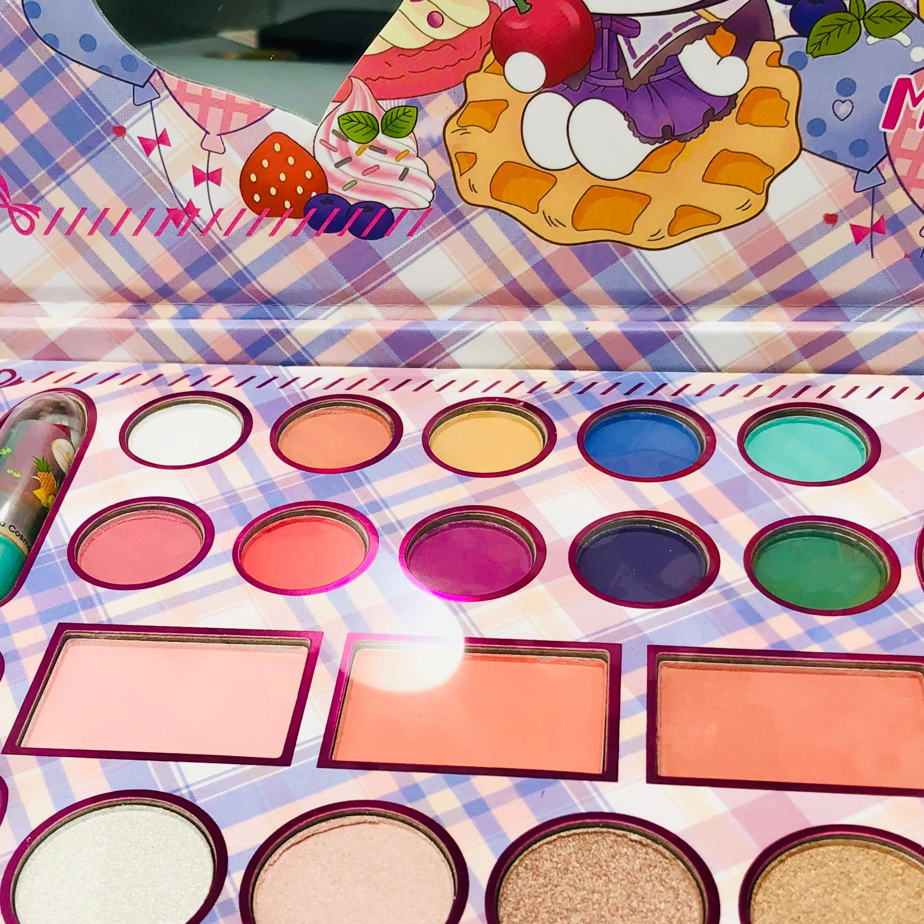 37Pcs Realistic Magical Makeup & Jewellery Set - Image 3