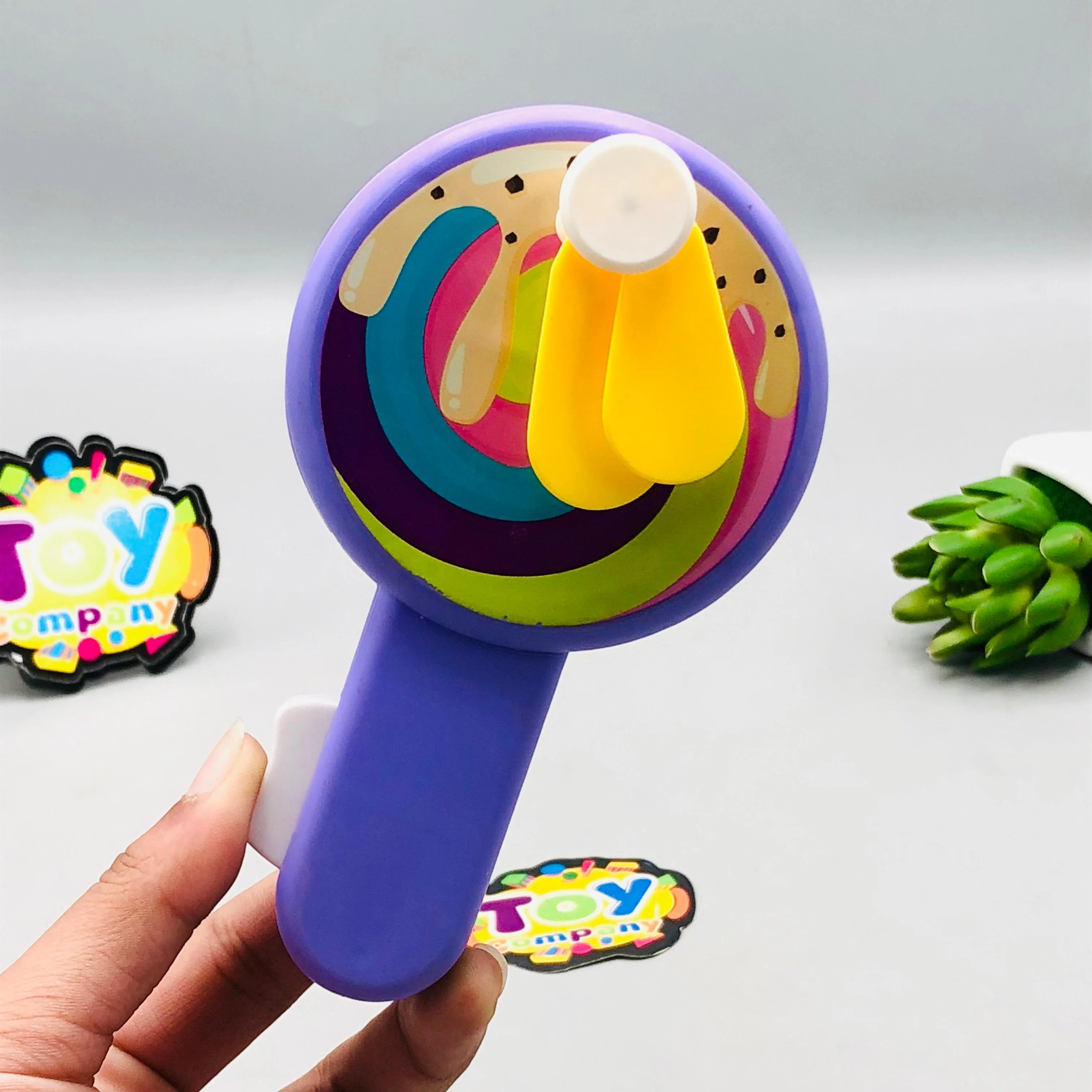 Kids Cute Mini Lollipop Hand Press Fan - 1Pc - Image 2