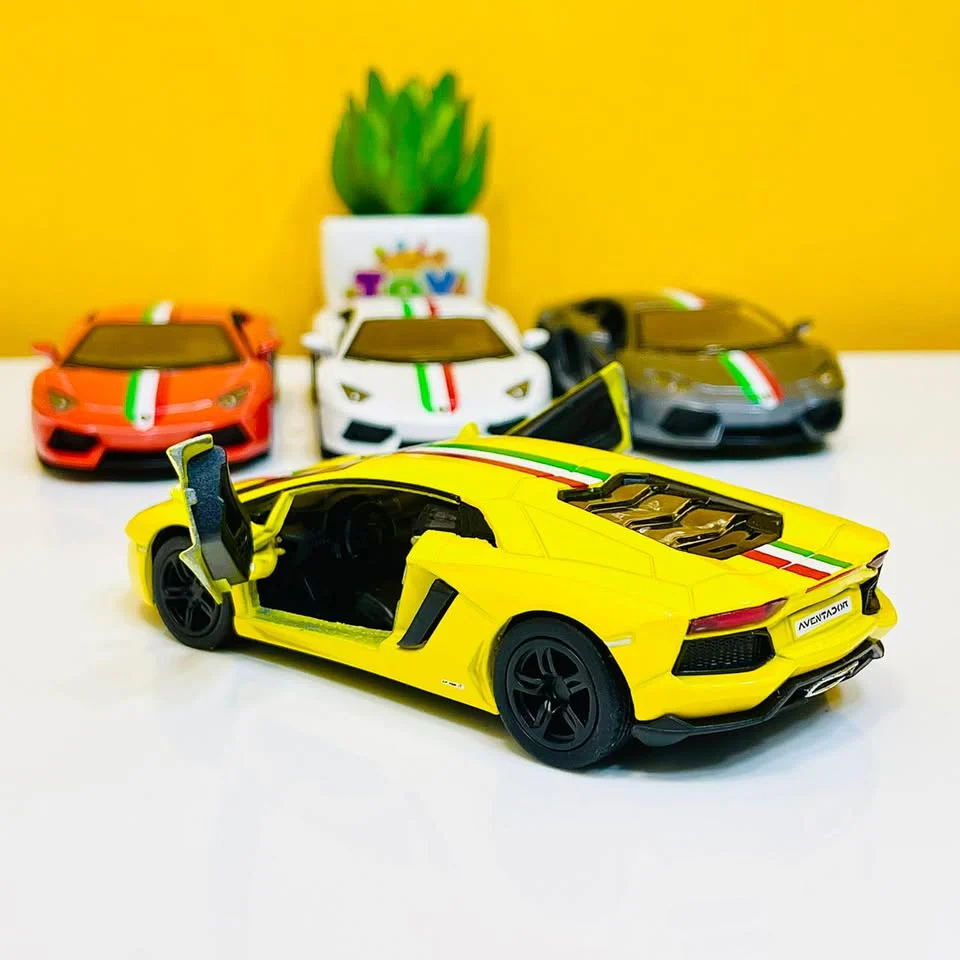 Kinsmart Lamborghini Aventador LP 700/4W - Printed - Image 6