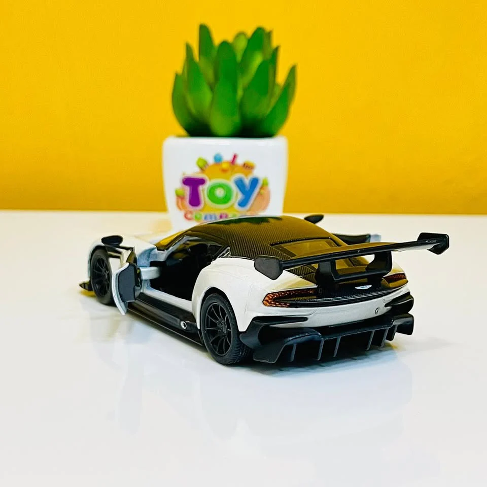 Kinsmart Metal Body Aston Martin Vulcan - Image 5