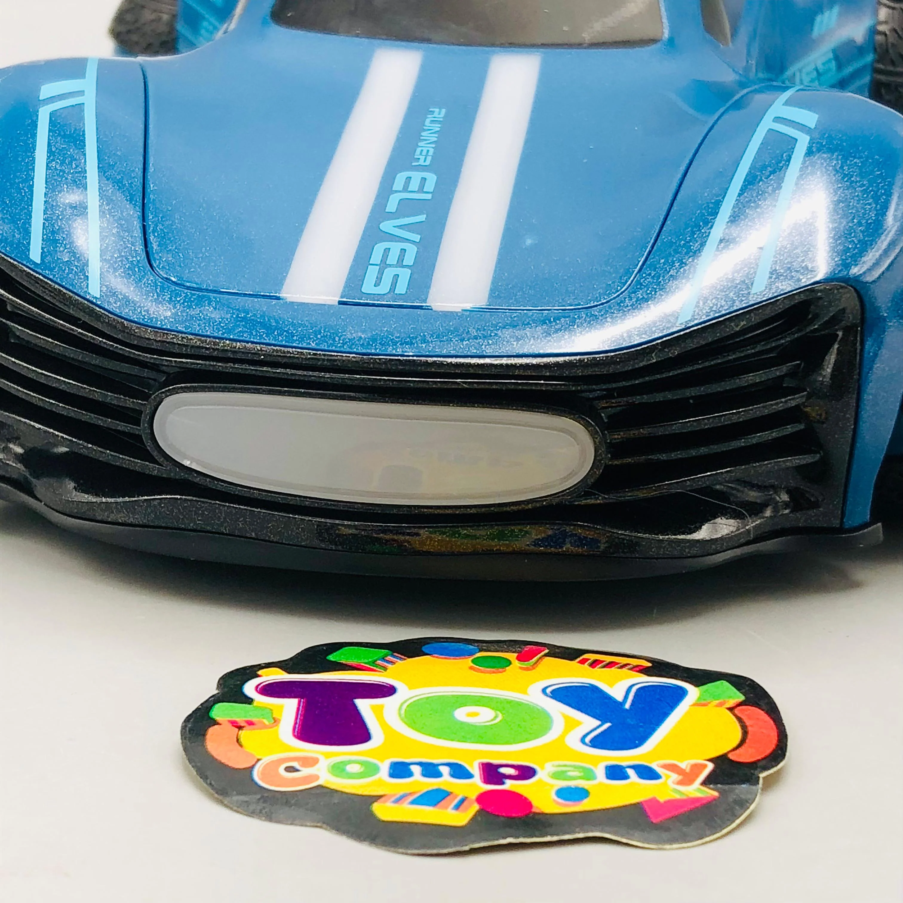 RC Crazon 4WD Round Wheels Drift Car - Image 4