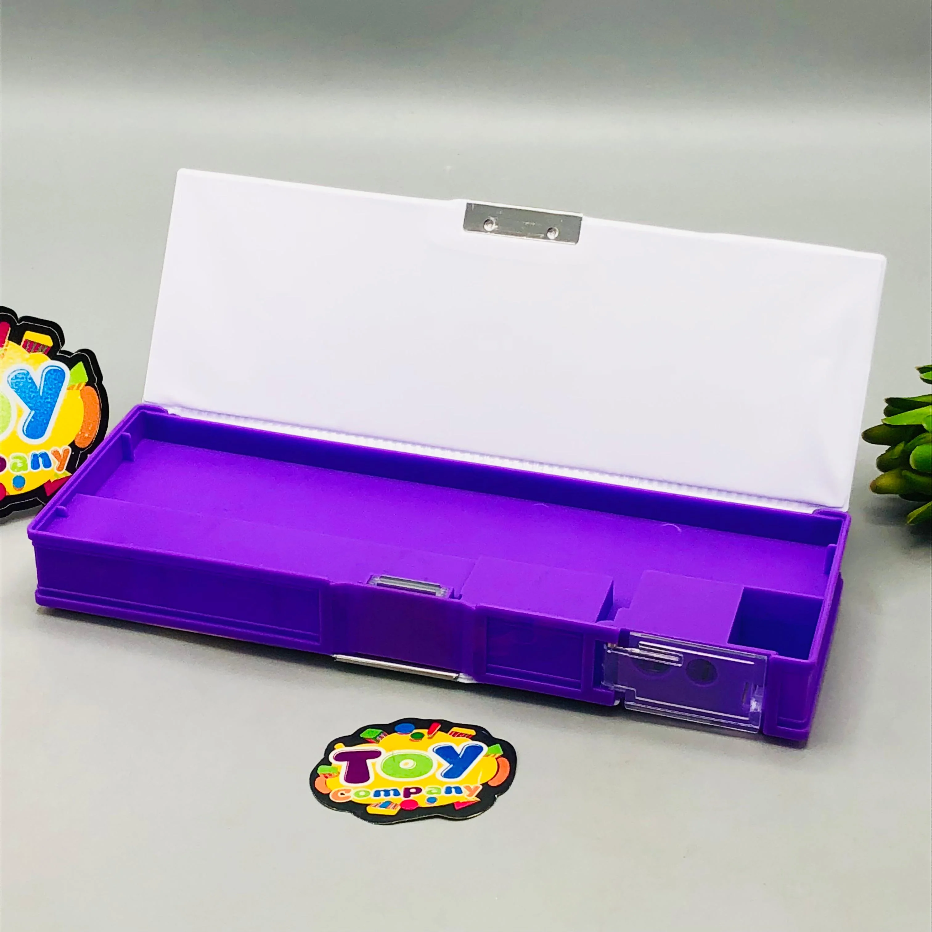 Snow & Ice Double-Sided Geometry Box With Dual Sharpener - Image 5